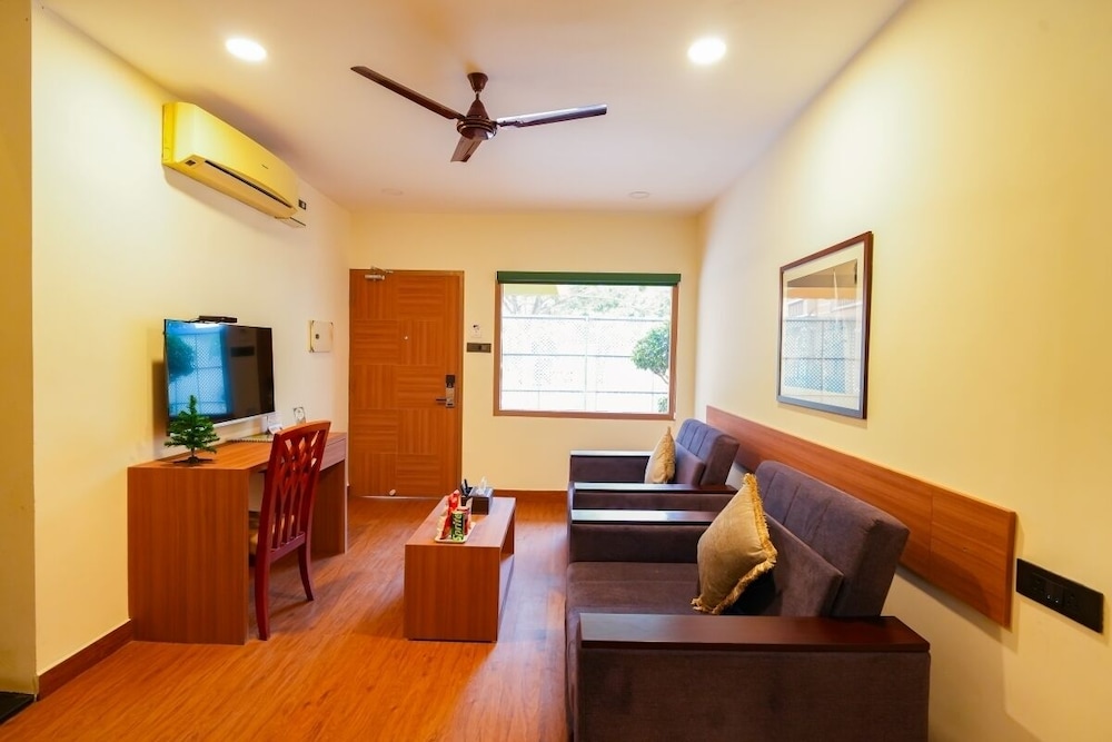 MGM Vailankanni Residency 25/49