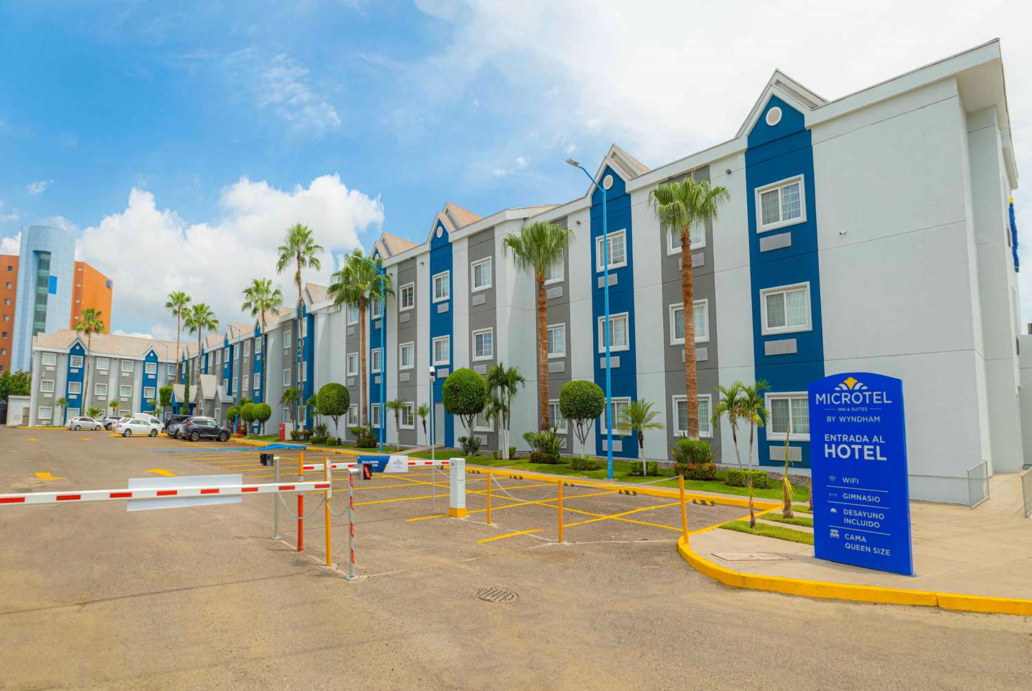 Microtel Inn & Suites by Wyndham Culiacan 50/56