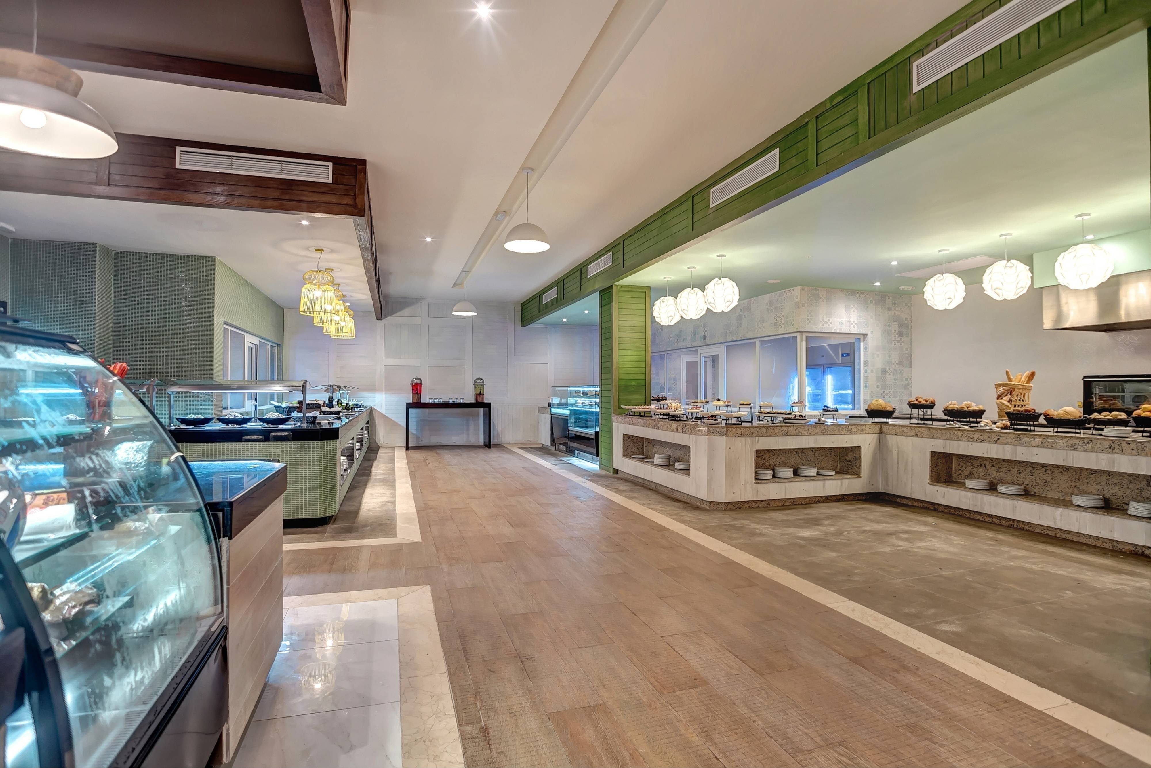 Royalton Blue Waters Montego Bay, An Autograph Collection All-Inclusive Resort 36/84