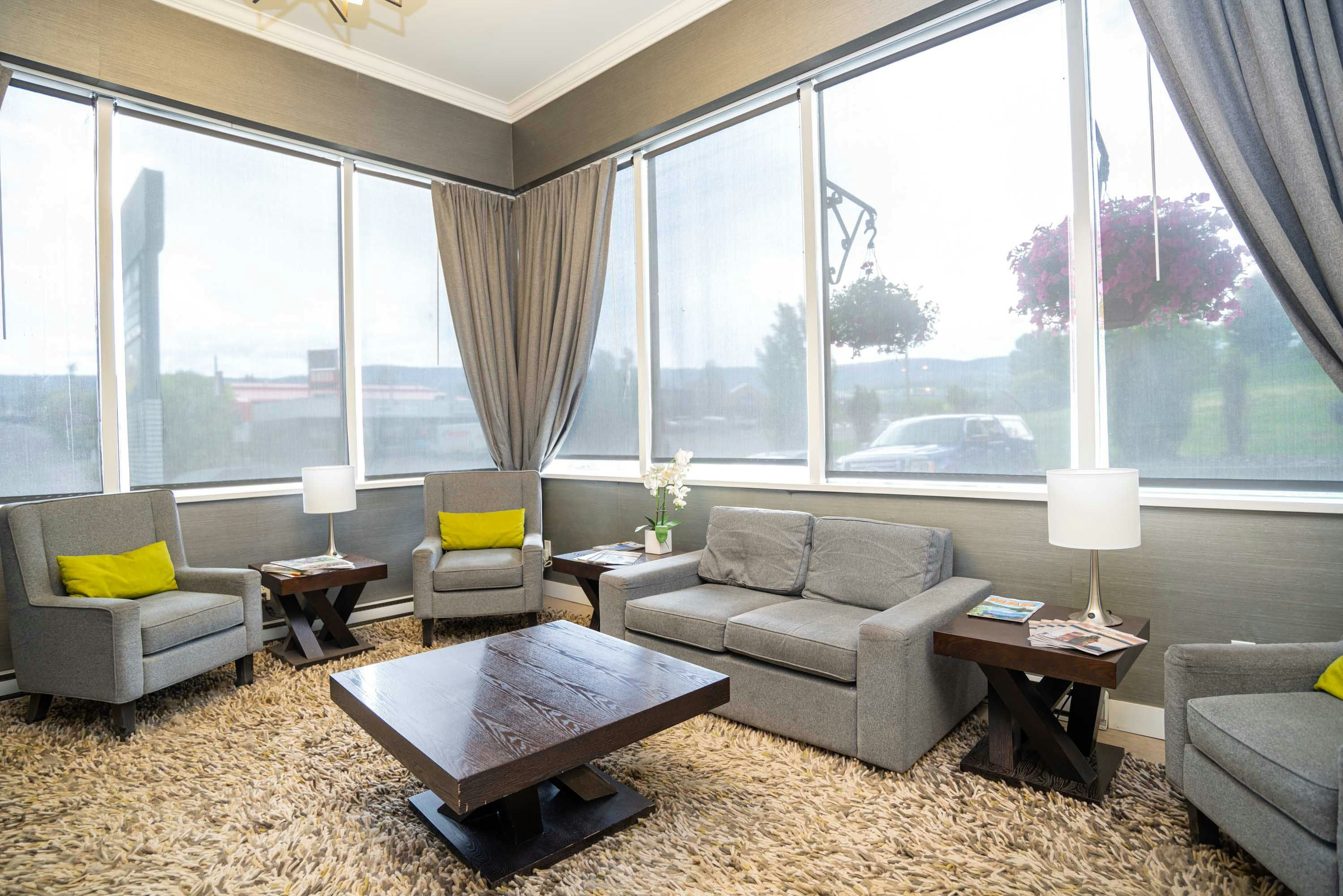 Sandman Hotel & Suites Williams Lake 22/40