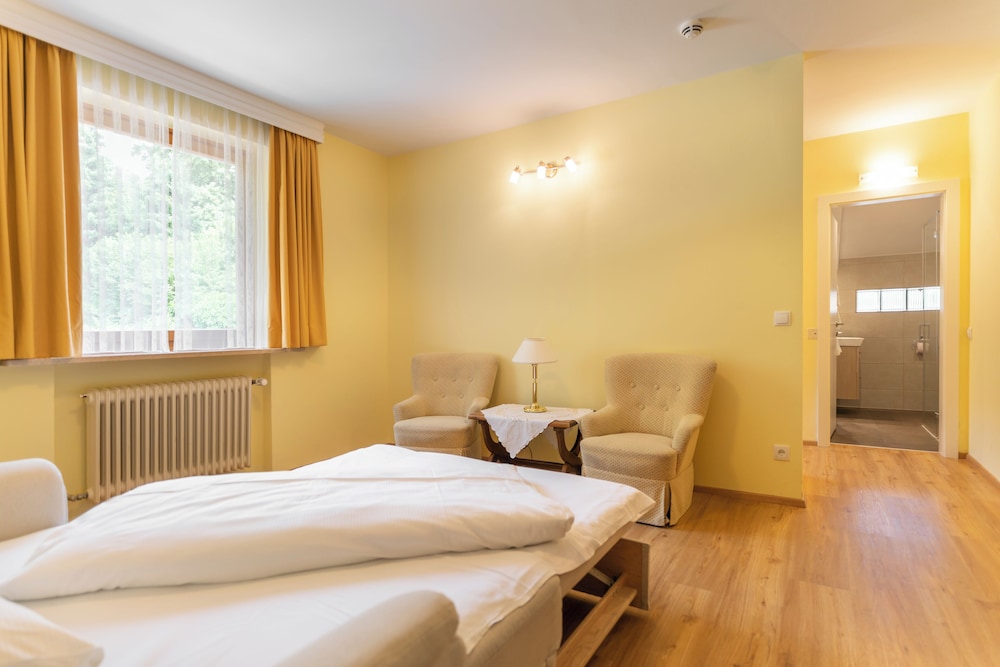 Hotel Pension Haus Arenberg 19/50
