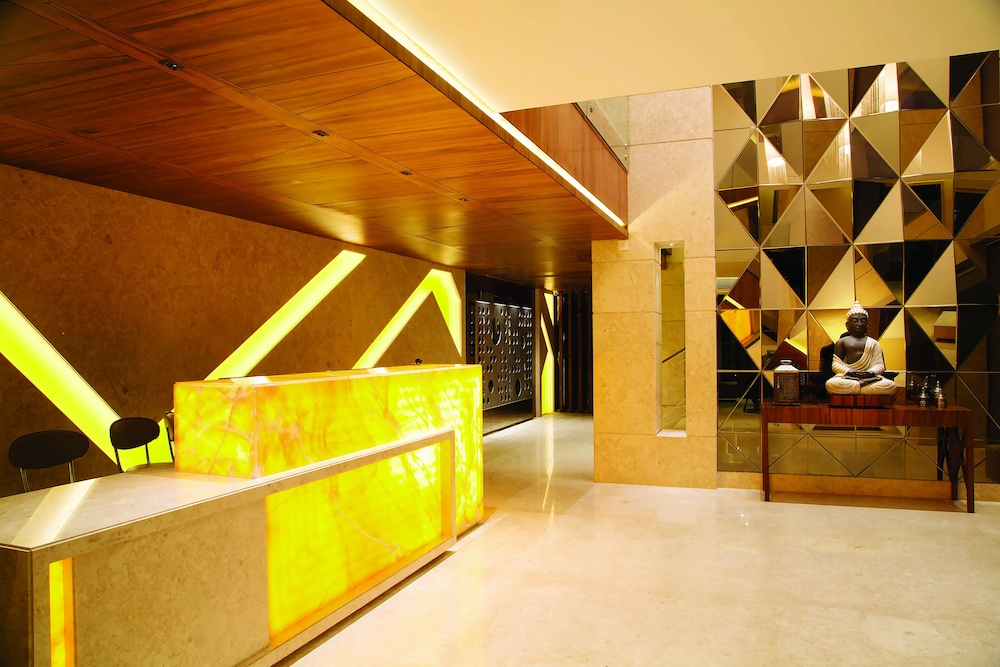 Urvashi Residency 6/43