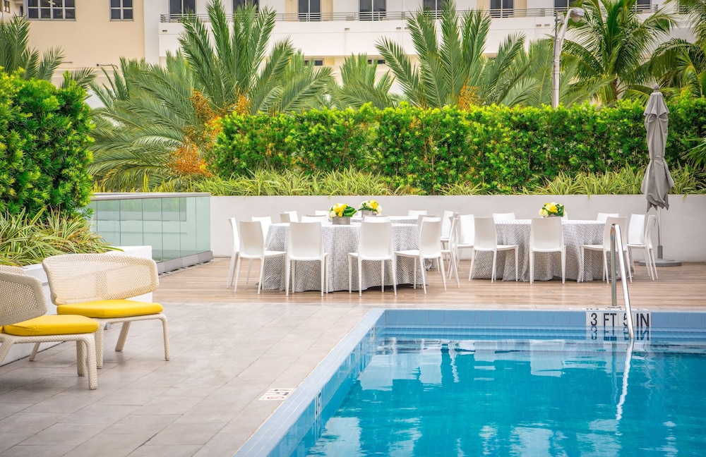 Hyatt Centric South Beach Miami 5/65