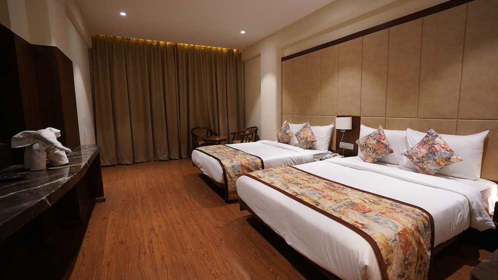 Pride Hotel Bhopal 13/49