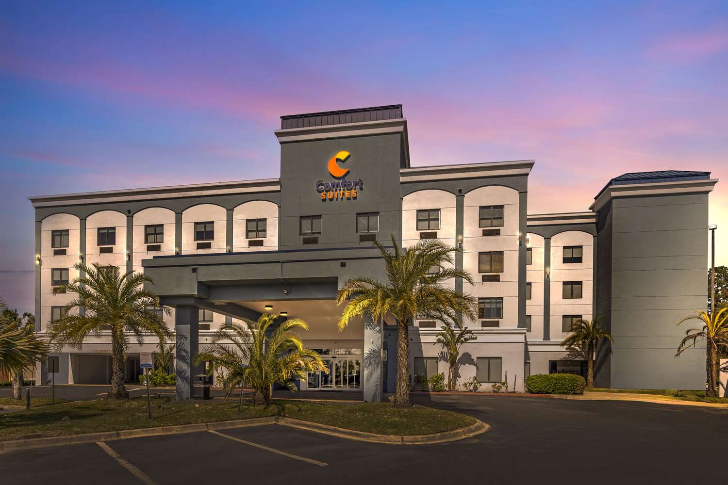 Comfort Suites West Jacksonville, FL 34/35