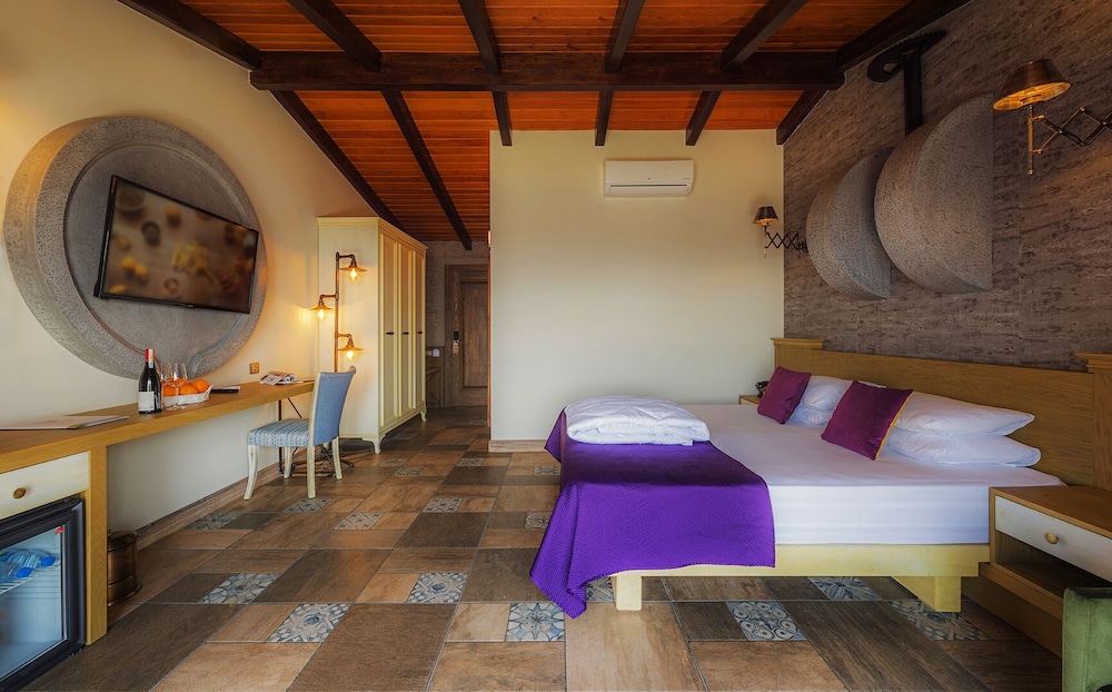 Assos Zeytinhan Hotel Adults Only 18/50