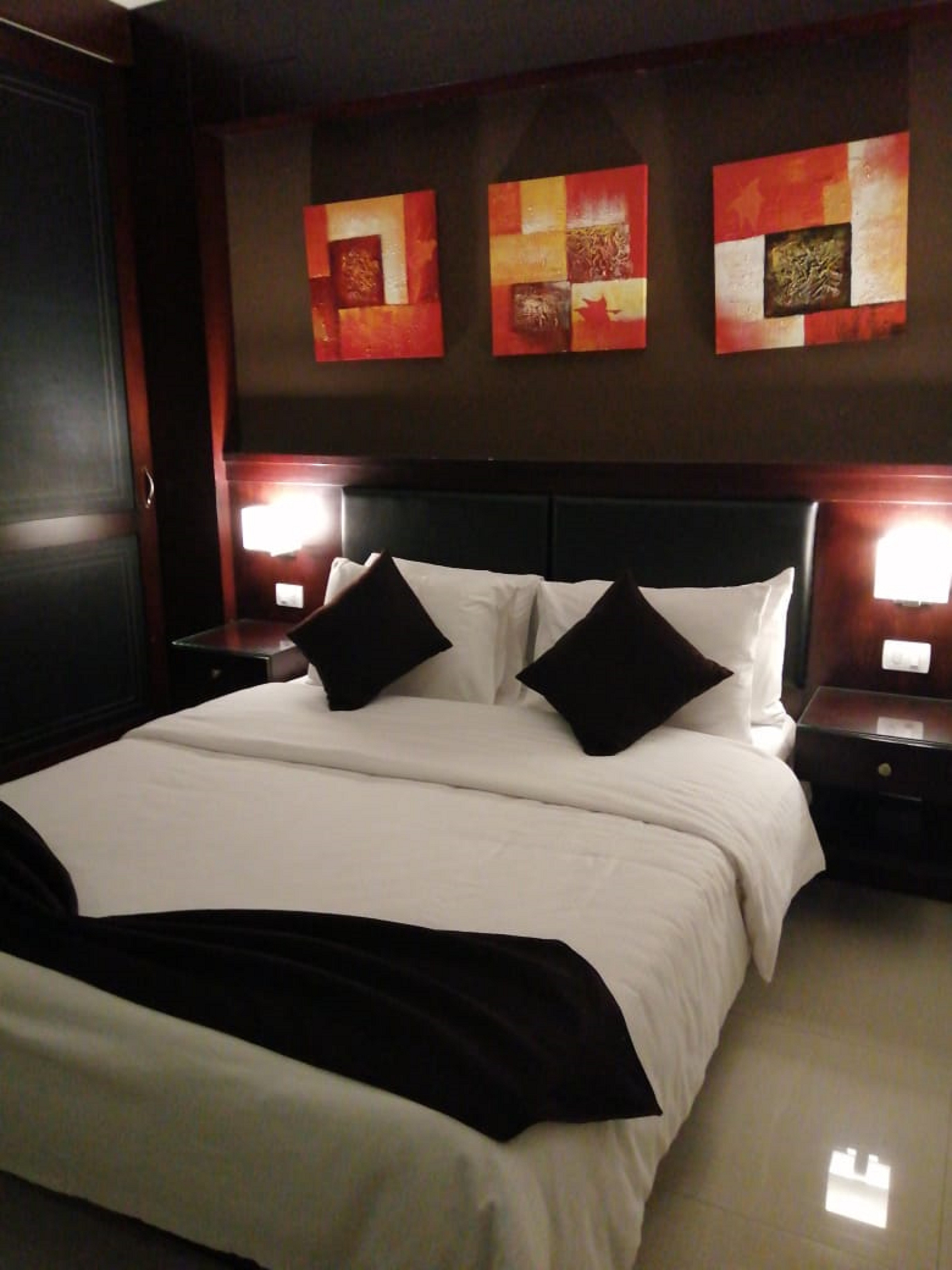 Junior Suite, Pool View