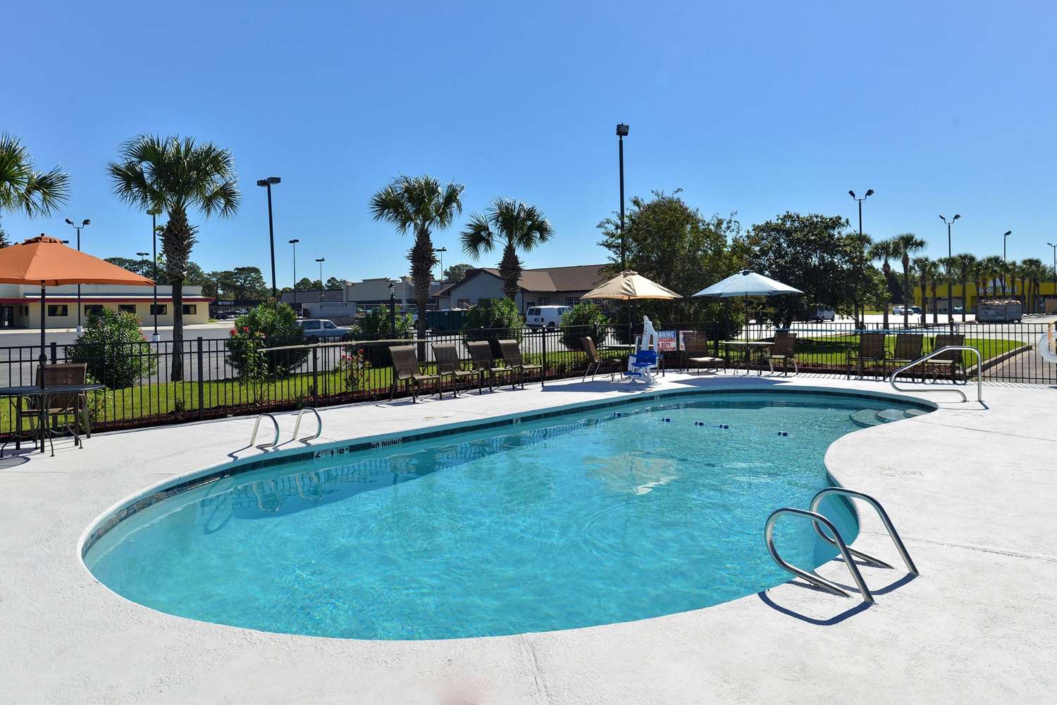 OYO Hotel Lake Park/Valdosta I-75, Exit 5 21/22