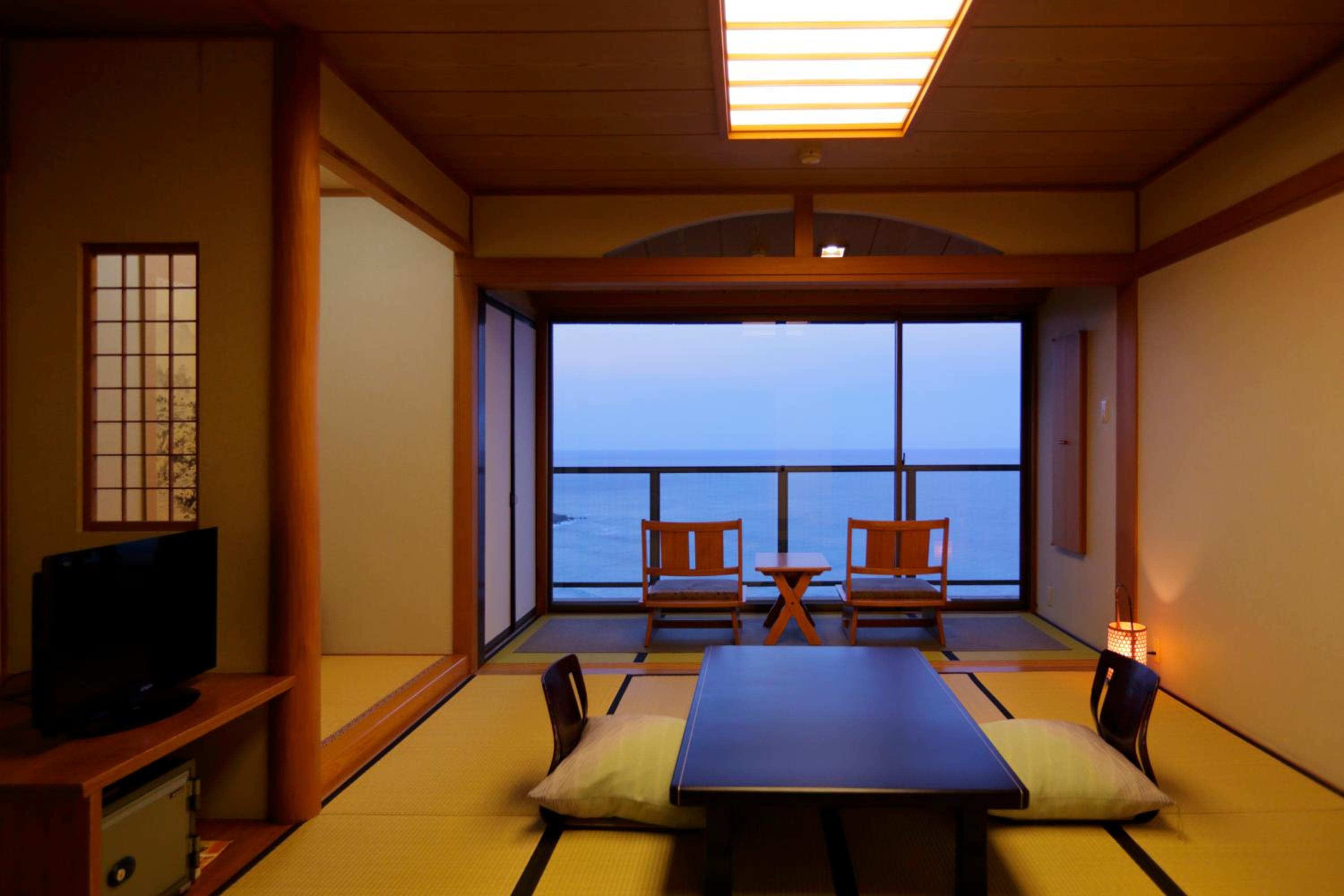 IZU RETREAT by Onko Chishin 41/51