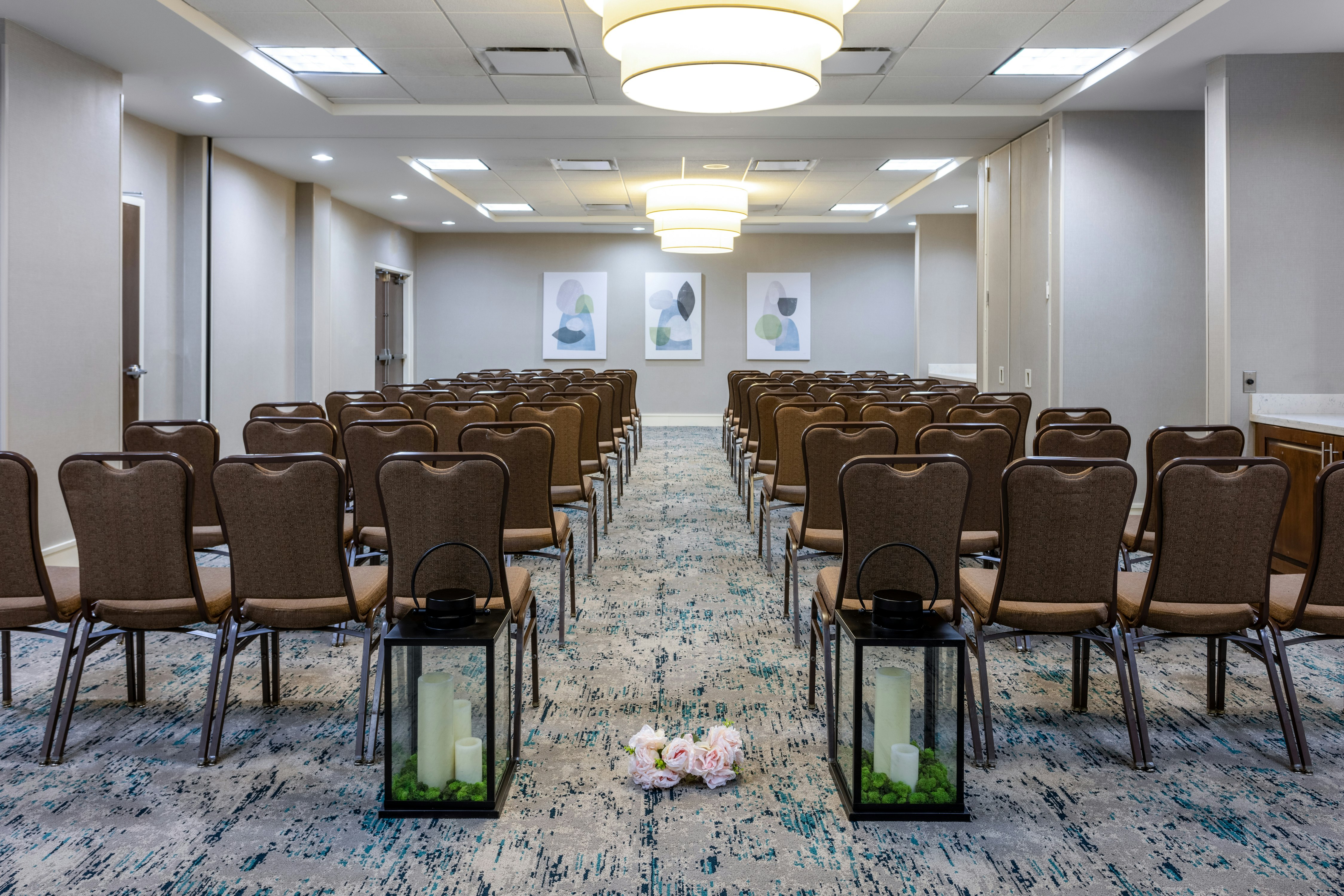 Hilton Garden Inn Roanoke 21/26