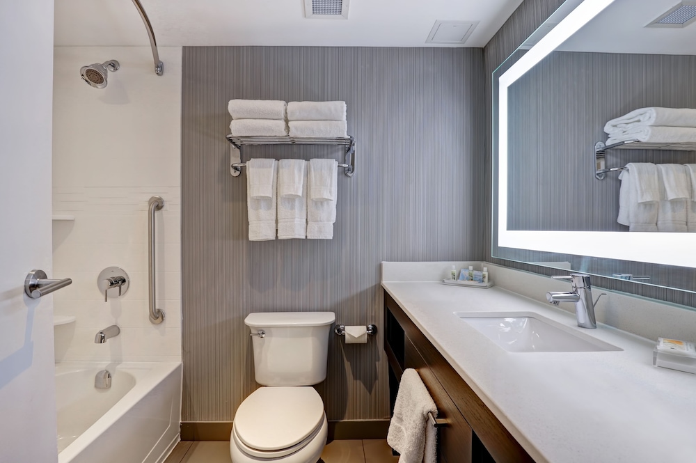 Holiday Inn Mississauga Toronto West 14/78