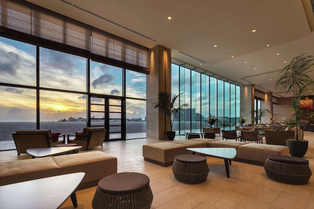 Hilton Okinawa Chatan Resort 6/77
