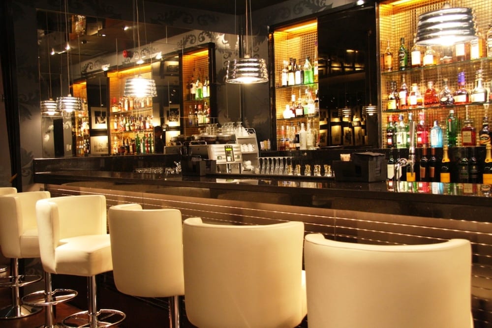 The Vincent Hotel 35/43