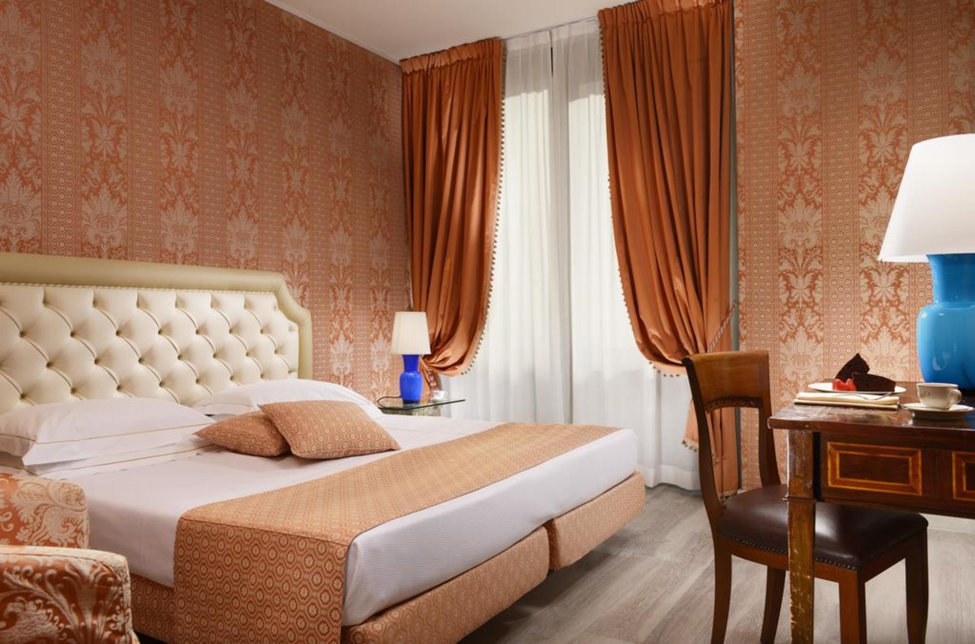 STANDARD, TWIN BEDS