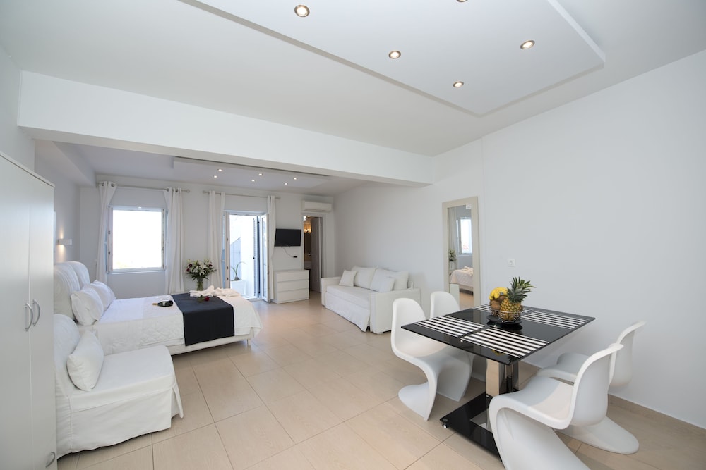 Zannis Hotel 39/55