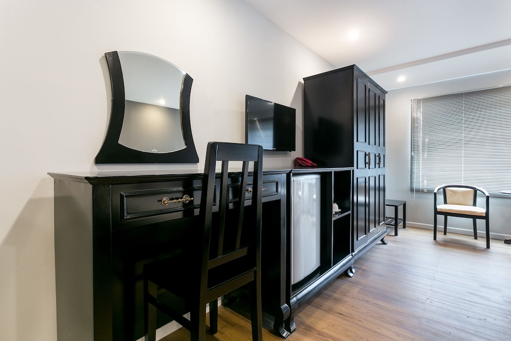 Aha Boutique Ben Thanh Hotel 43/72