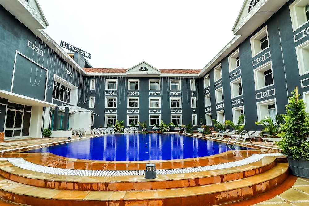 Hotel Piccadily 23/28