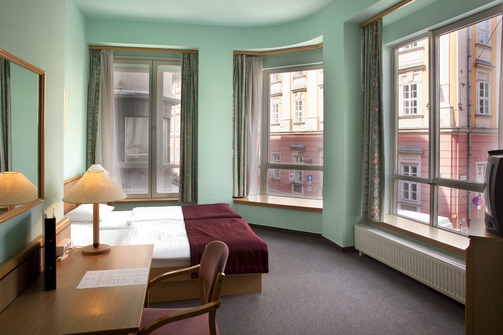 Pilvax Hotel Budapest 55/75