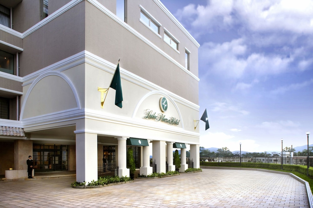 Luke Plaza Hotel 23/31