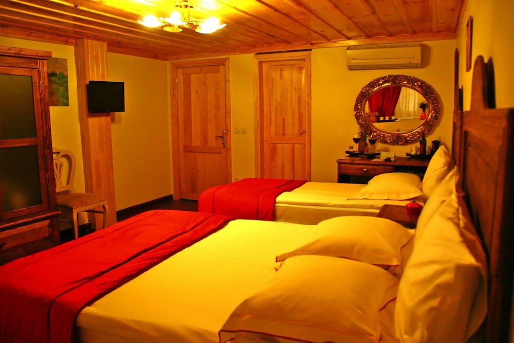 Divas Hotel 35/68
