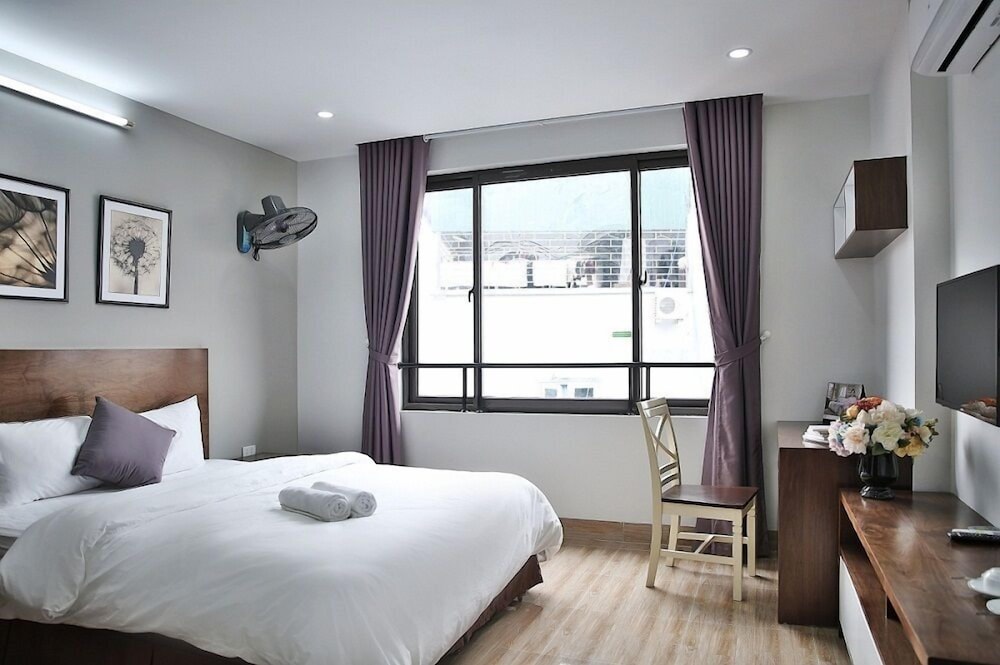 V House 6 Serviced Apartment 8/41