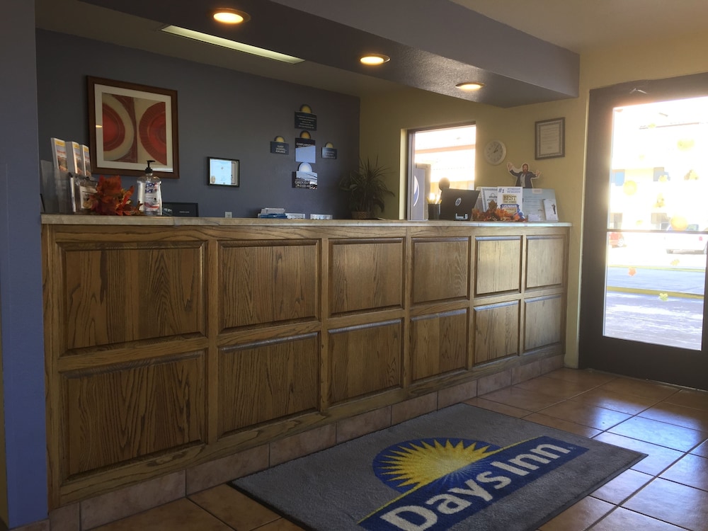 Days Inn By Wyndham Kingman West 10/31