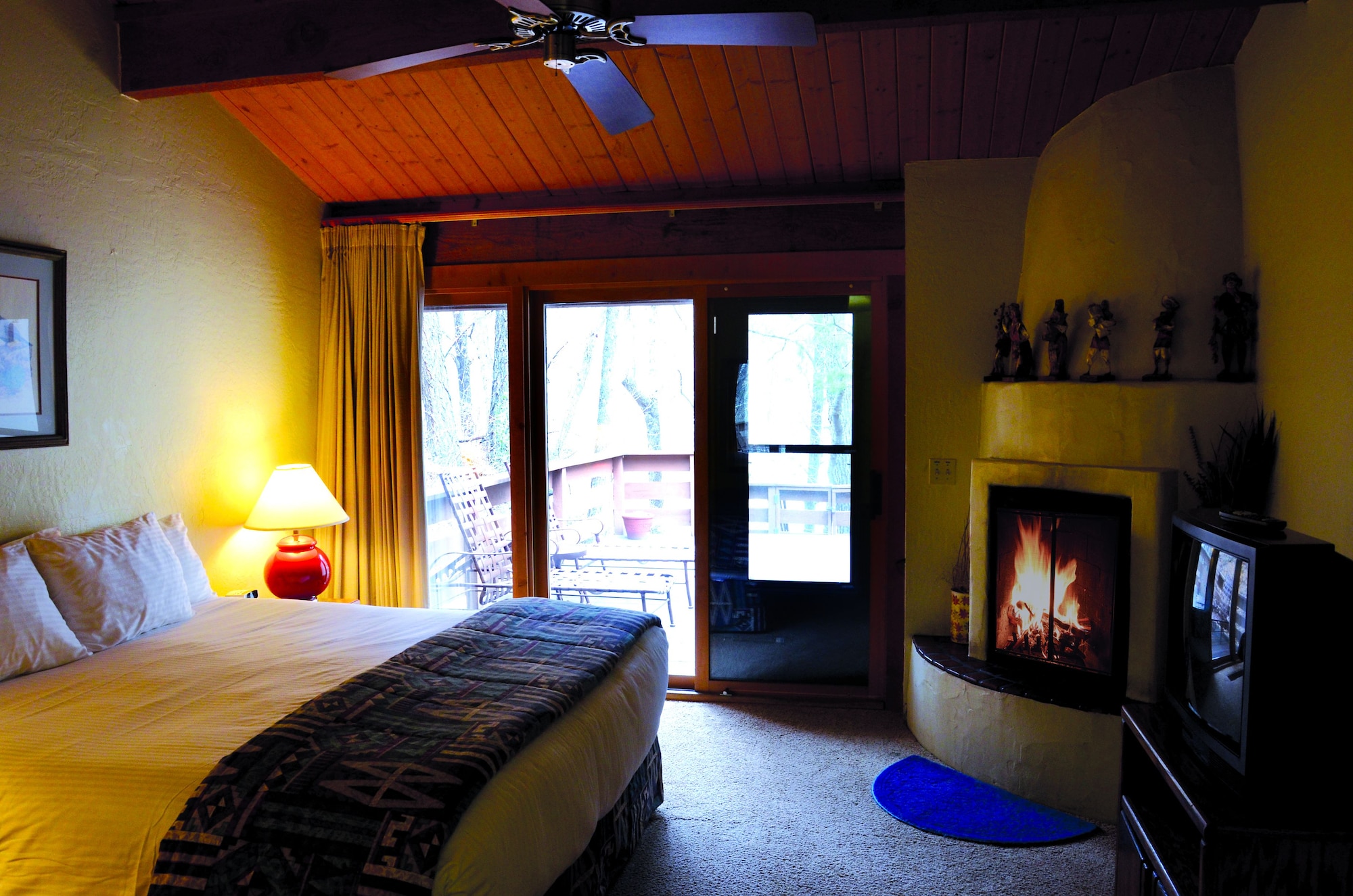 1 BEDROOM, VILLA, CREEK VIEW, KITCHEN