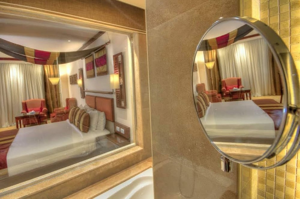 Africana Hotel & Spa 35/69