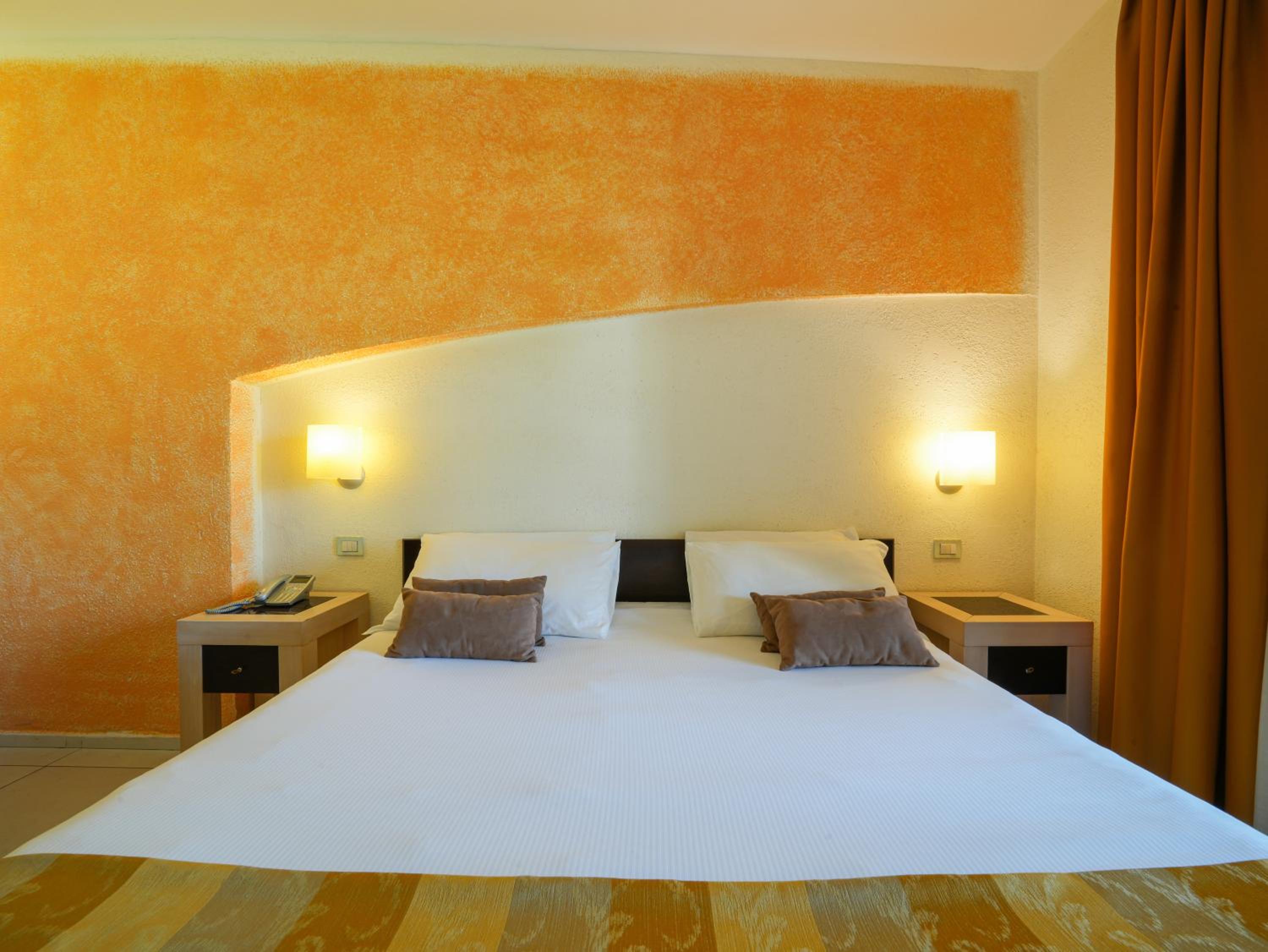 Economy, Double or Twin Bed