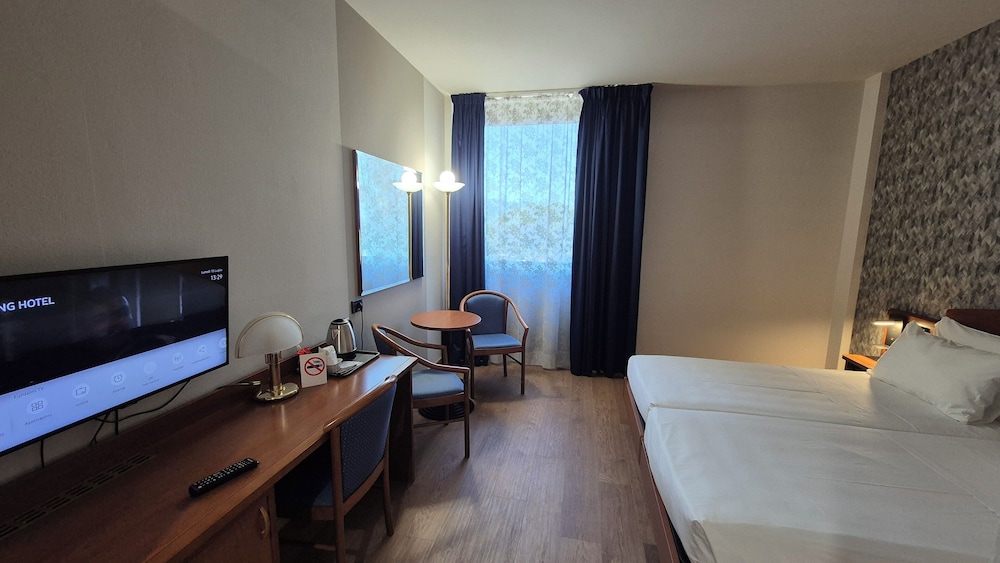 1 BEDROOM, SUPERIOR, DOUBLE OR TWIN BED
