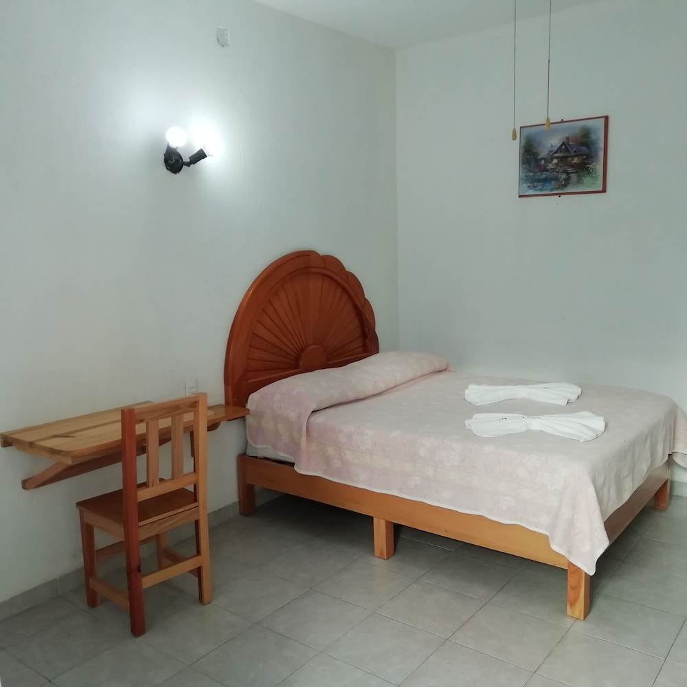 HOTEL QUINTA PARAISO COCOYOC 8/31