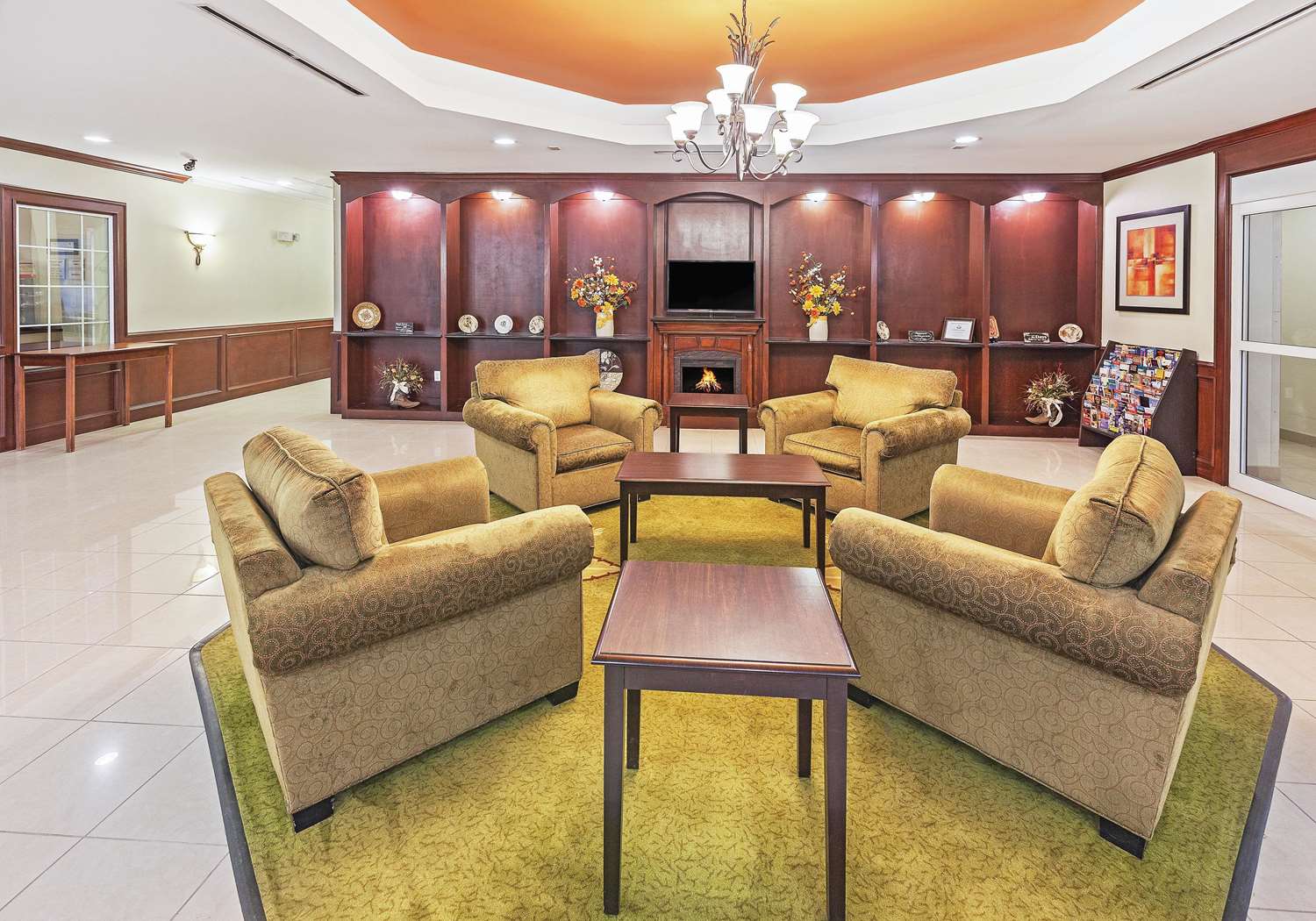 La Quinta Inn And Suites By Wyndham Columbus Tx 41/60