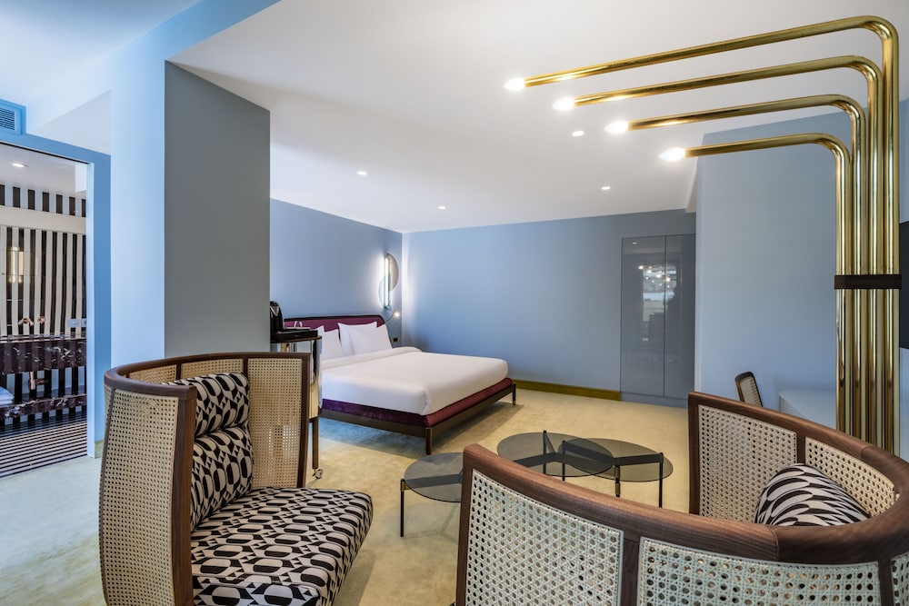 Bazzar Boutique Hotel 36/55