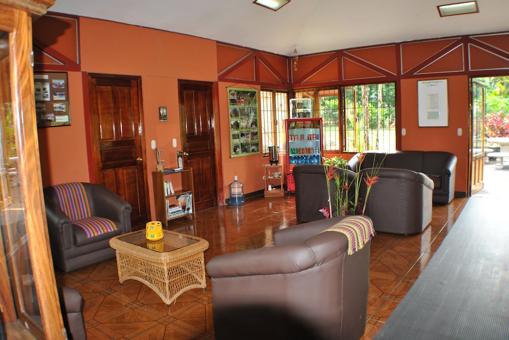 Arenal Country Inn 45/63
