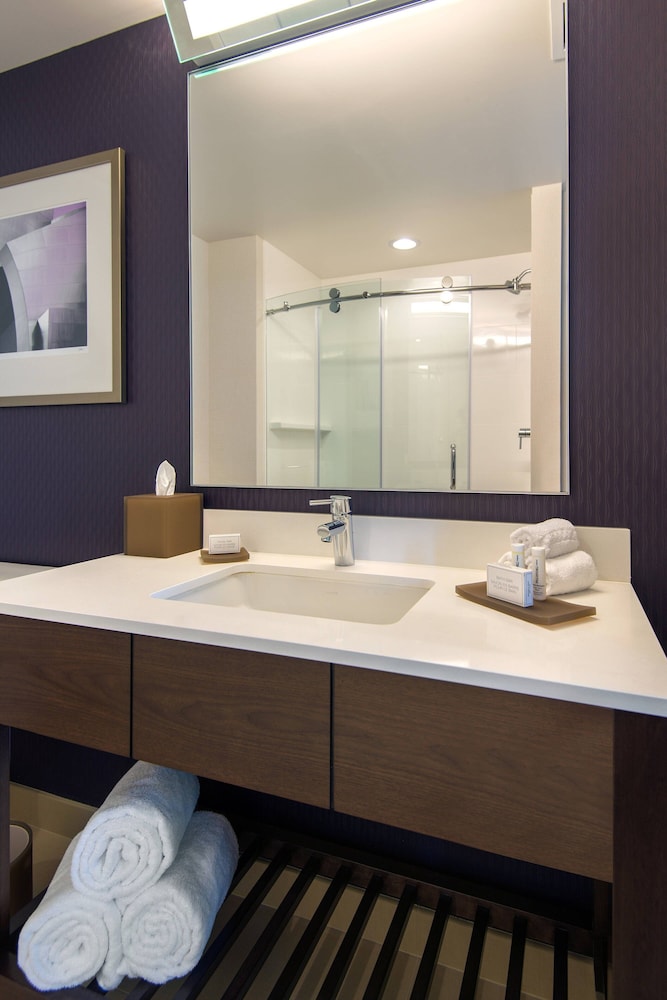 Residence Inn Los Angeles La Live 12/36