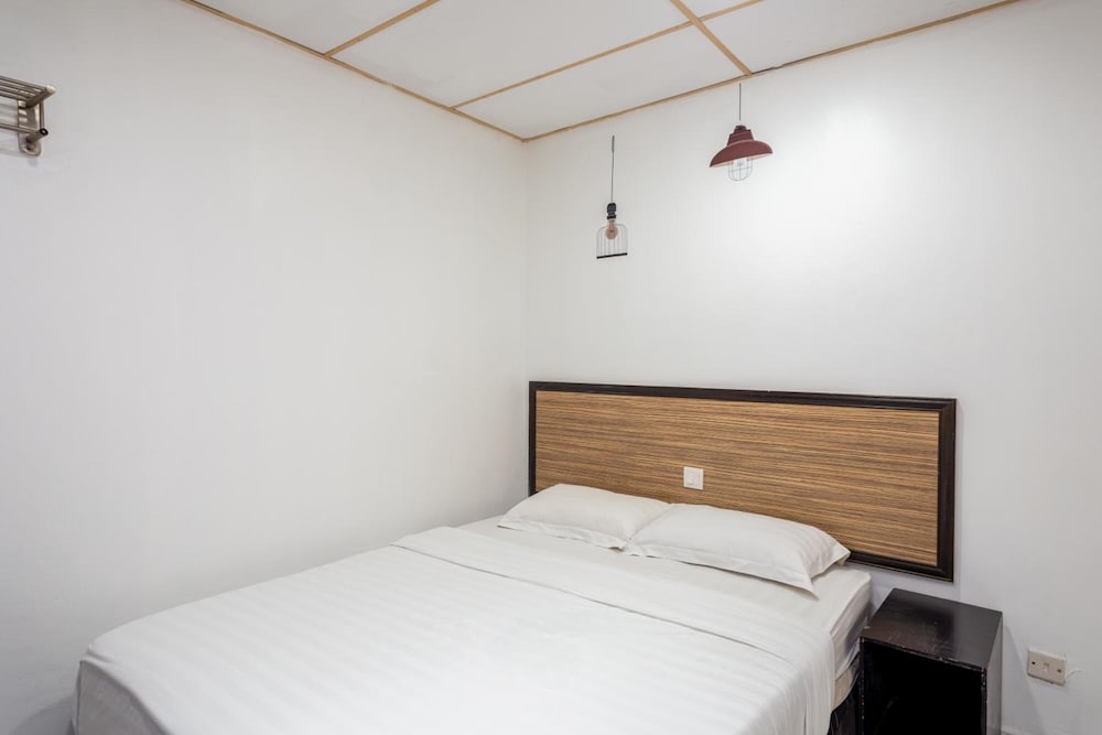 Subang Park Hotel 25/64