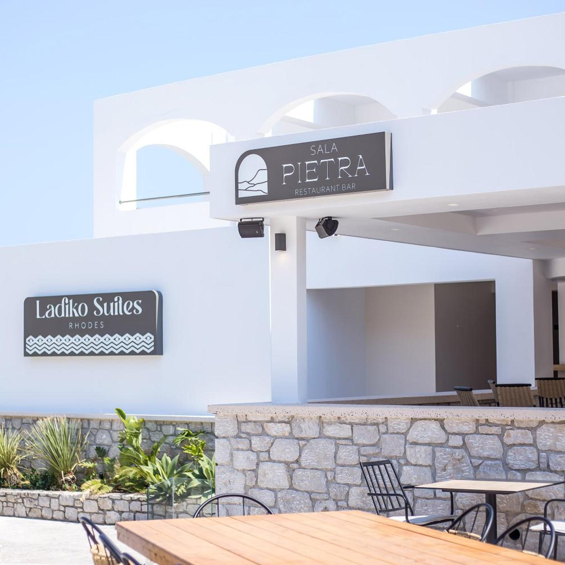 Ladiko Suites 38/50