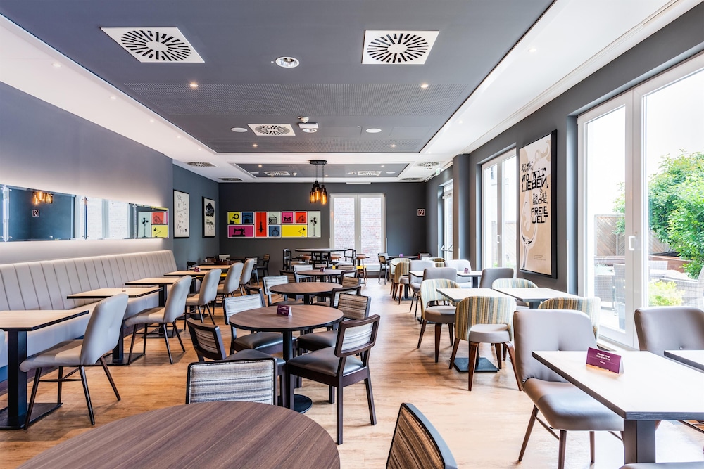 Premier Inn Hamburg City Millerntor Hotel 27/32