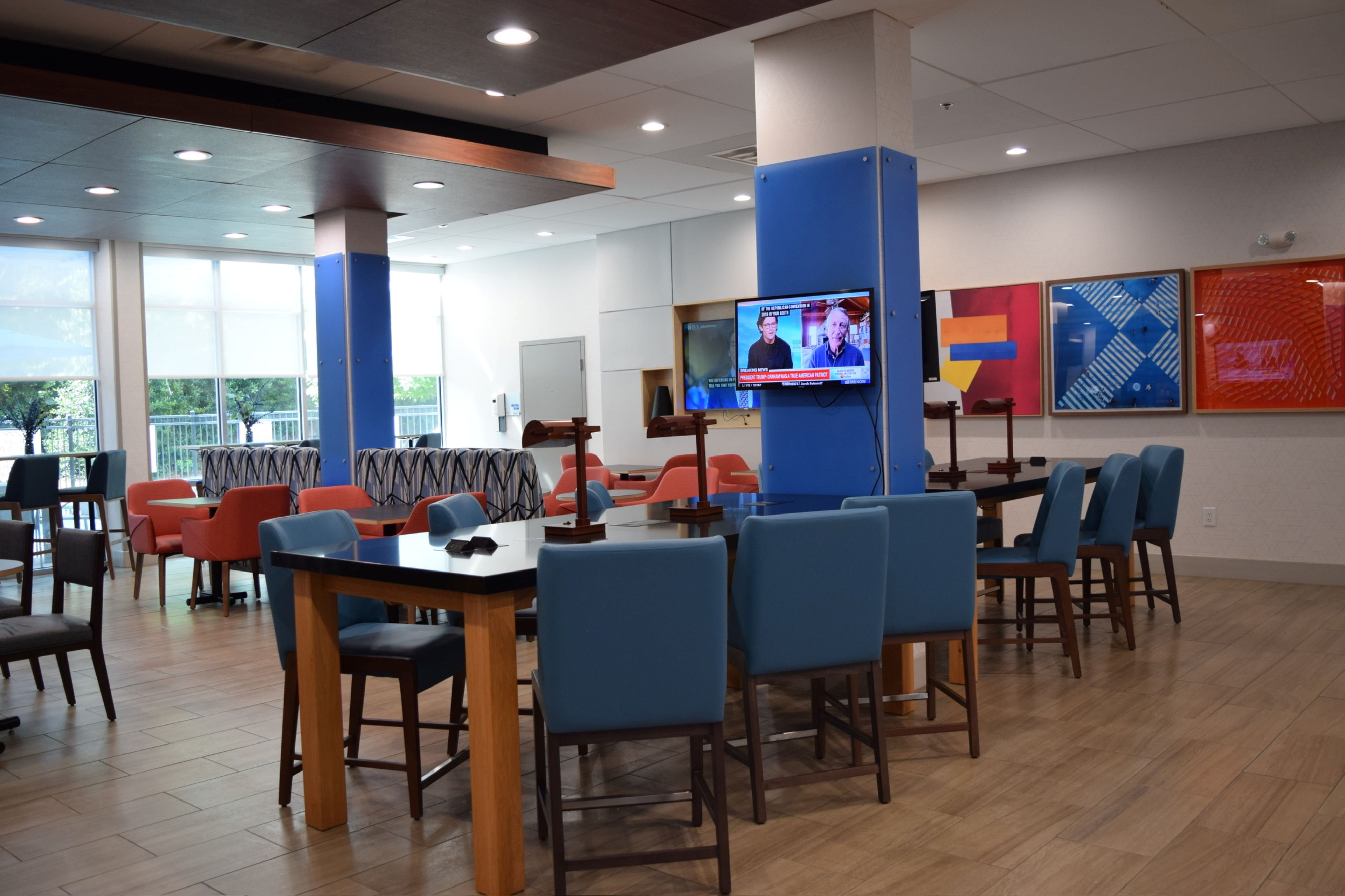 HOLIDAY INN EXPRESS & SUITES ATLANTA N - WOODSTOCK 29/51