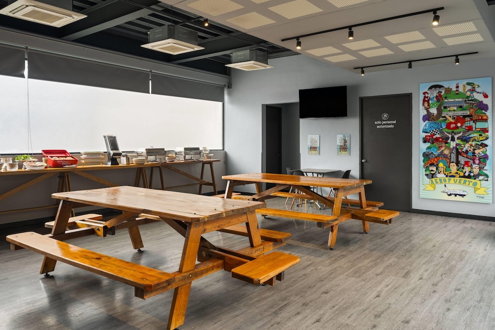 Hotel MX aeropuerto CDMX, Trademark Collection by Wyndham 33/50