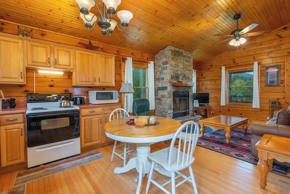 Engadine Inn & Cabins 28/50