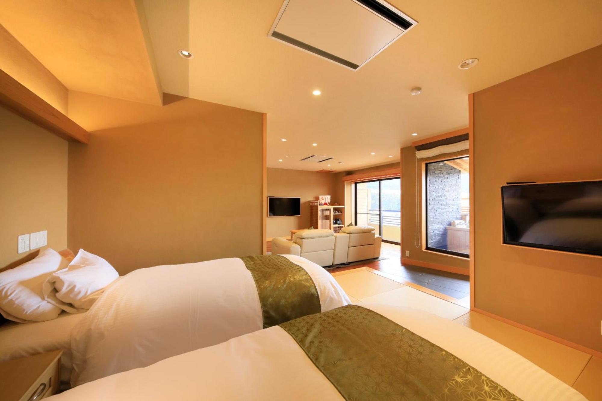 Deluxe, Twin Beds, Outdoor Bath