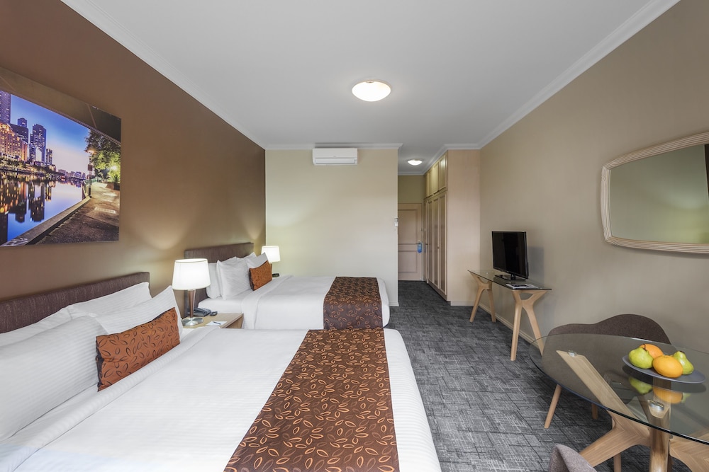 Kimberley Gardens Hotel 22/72