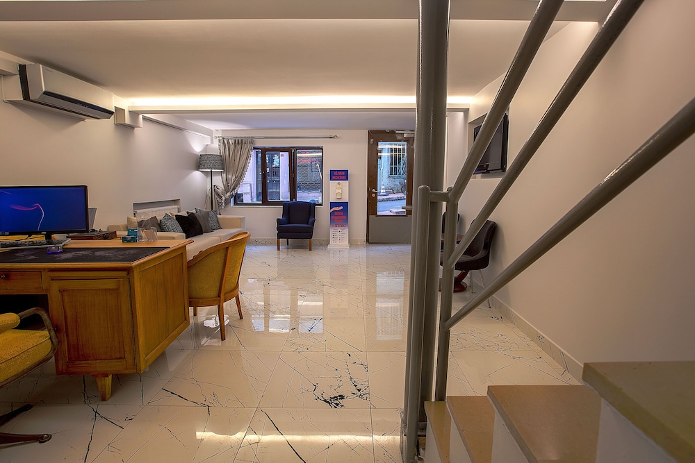 Pera Sultan Suite 9/50