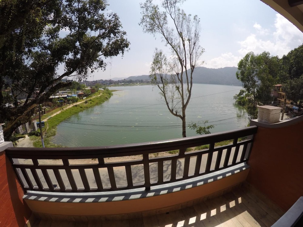 Hotel Forest Lake Backpackers' Hostel 19/25