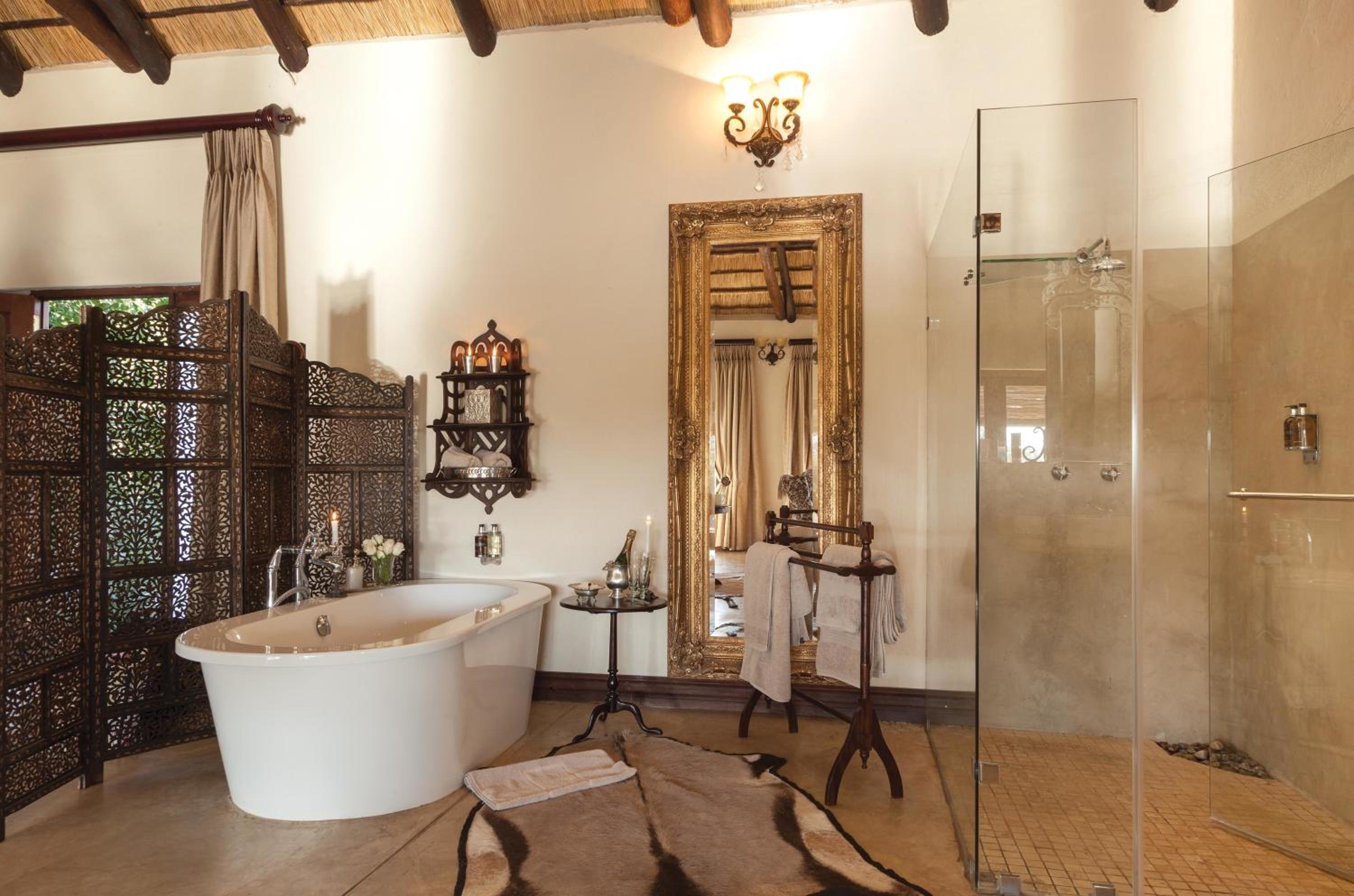 Honeymoon, Suite