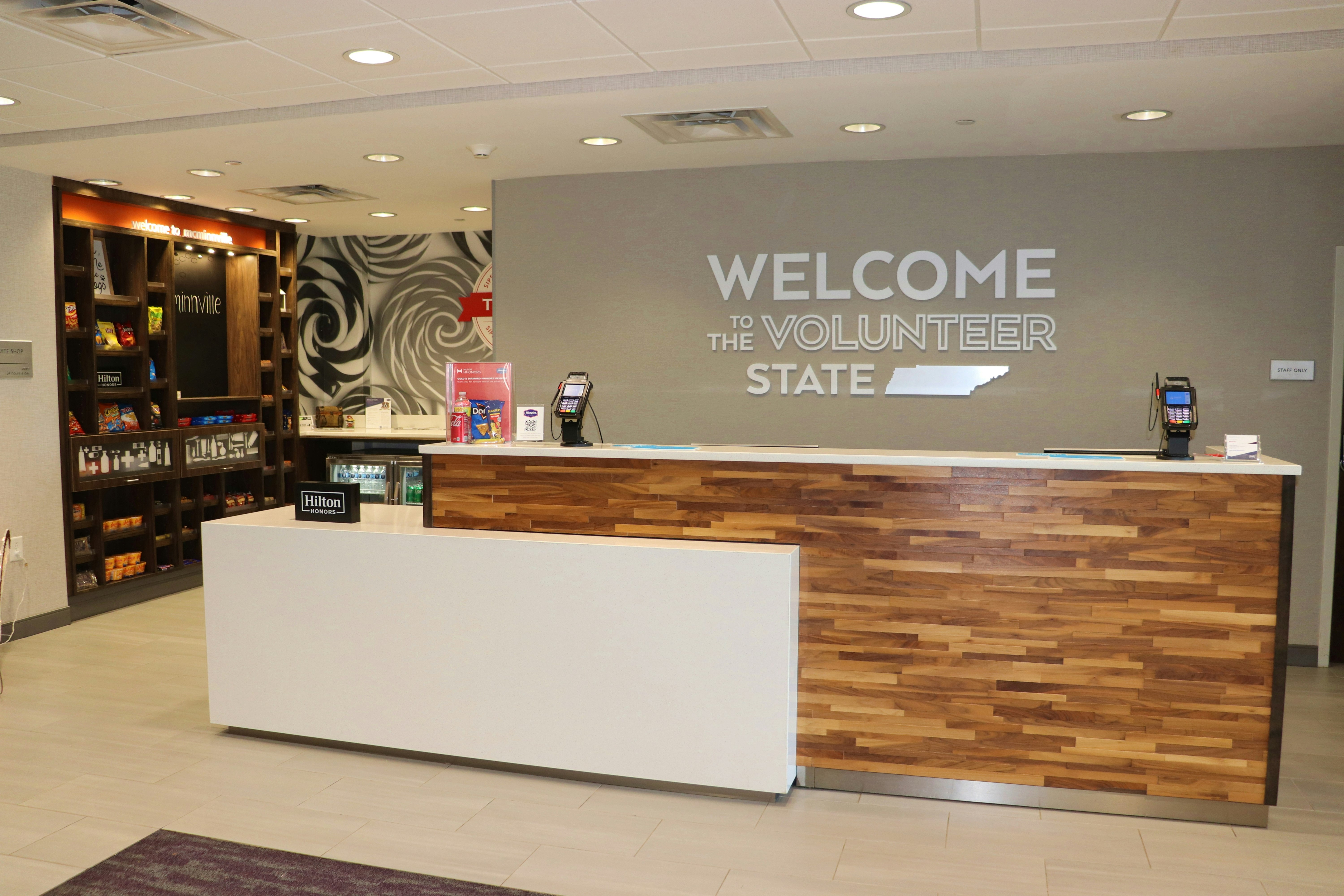 Hampton Inn McMinnville, TN 1/6