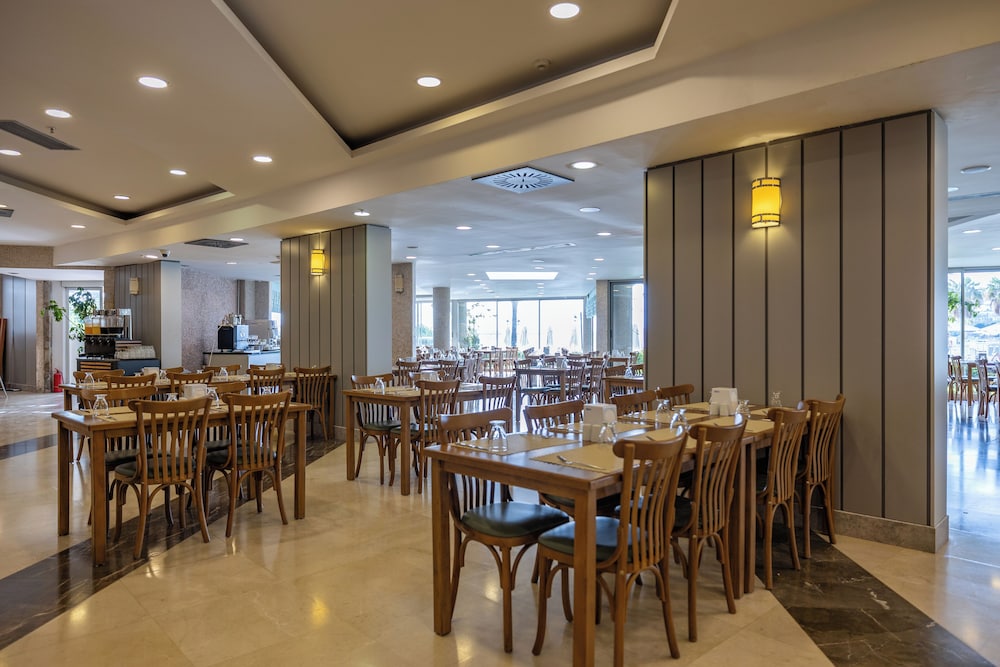 Azure By Yelken Hotel 60/75