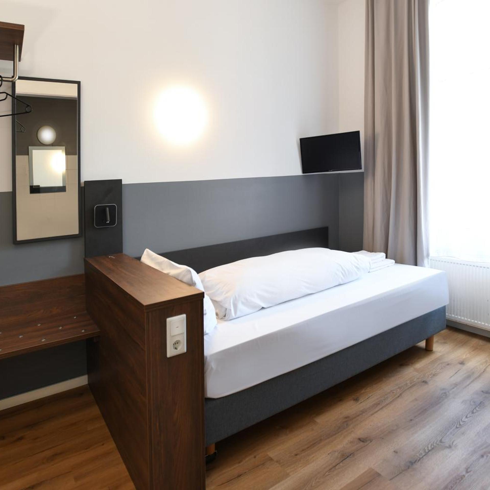 Apadana Hotel 21/50