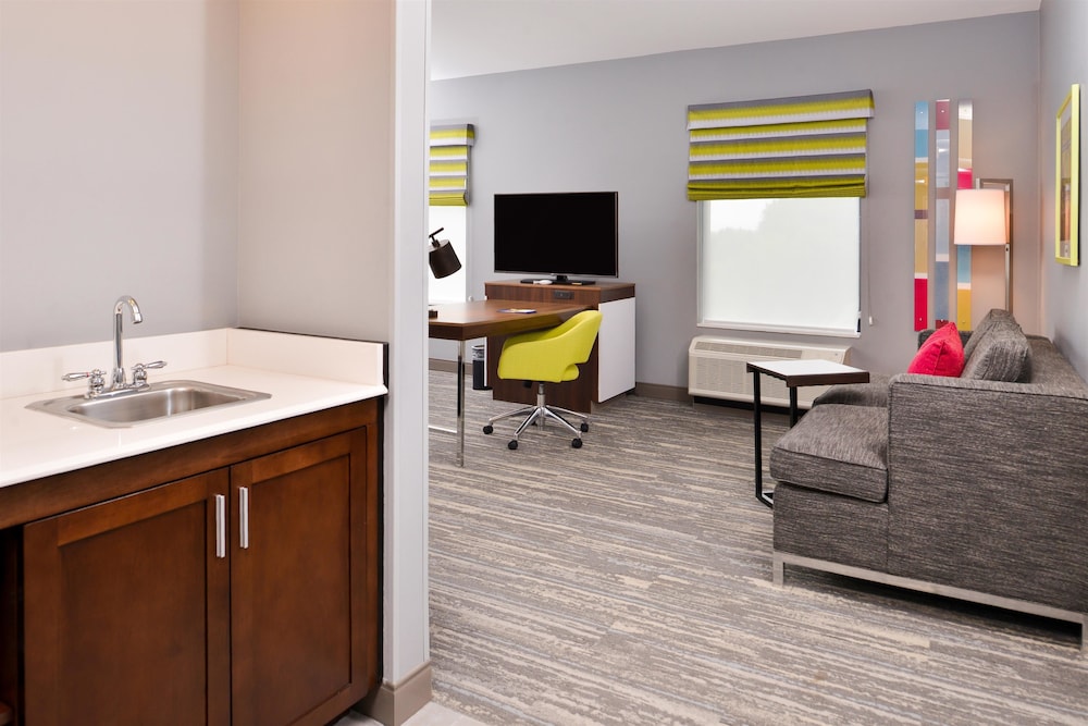 Hampton Inn & Suites St. Paul Oakdale/Woodbury 29/43